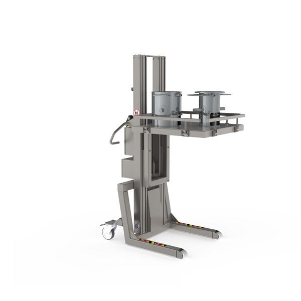 Denne lift til materialehåndtering er kombineret med en speciel platform med kanter, så lasten ikke risikere af falde ned.
